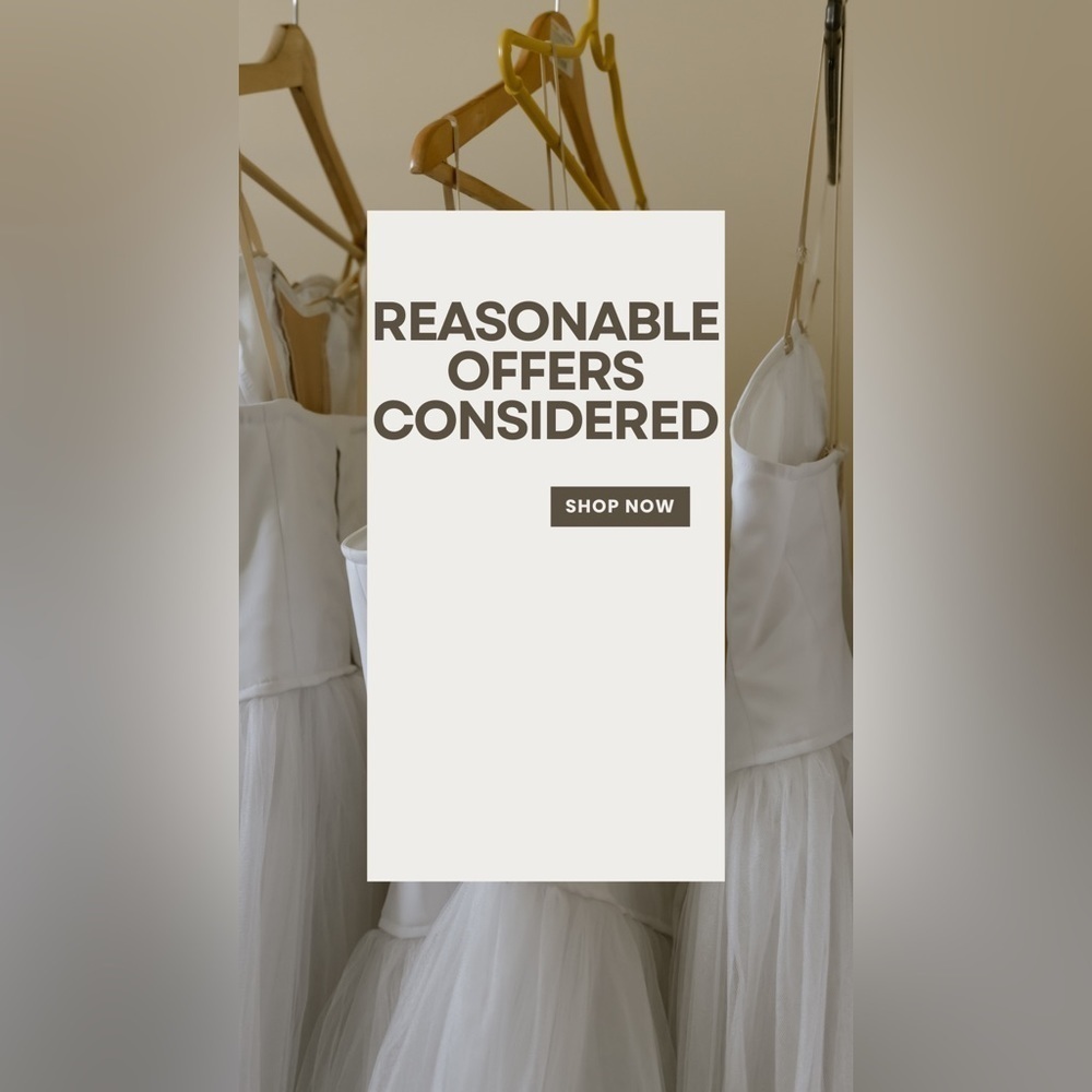 - WHBM Dress - Size 6 - Picture 14 of 14